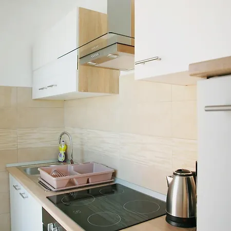 Vacation 2 Bedroom Pula